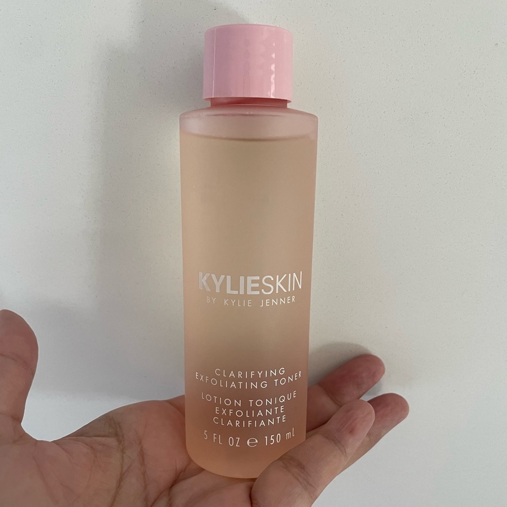 Kylie Skin - Clarifying exfoliating toner - 5 fl oz - Picture 5 of 11